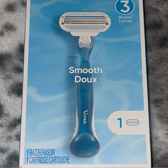 Gillette Venus Razor - Picture 4 of 10